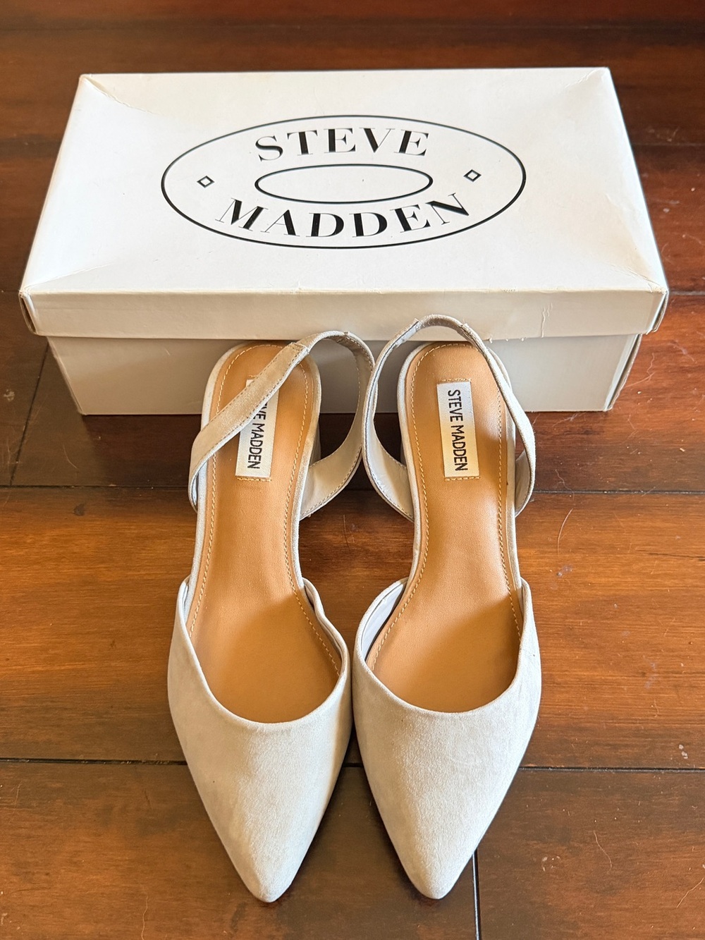 Steve Madden Cream Pointed-Toe Slingback Mules